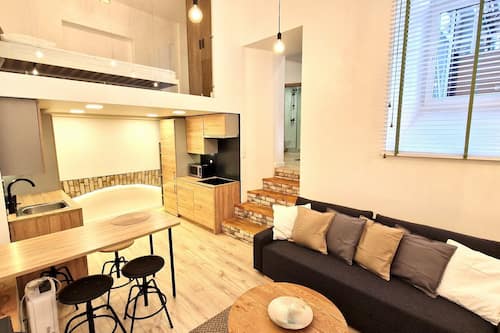 Elite Apartment | Living area