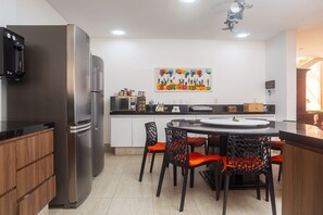 Villa | Private kitchen | Full-size fridge, microwave, oven, dishwasher
