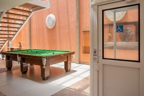 Villa | Games room