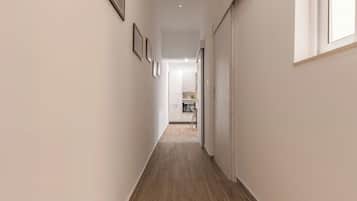 2 habitaciones, decoración personalizada y muebles diferentes