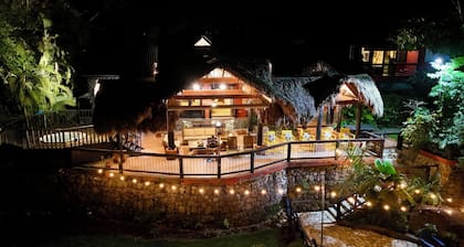 Cabaña del Rio, Hermosa Cabaña a orillas del rio