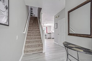 Interior - Windsor Palms Charming Themed Home, 3mi Disney (Kissimmee)