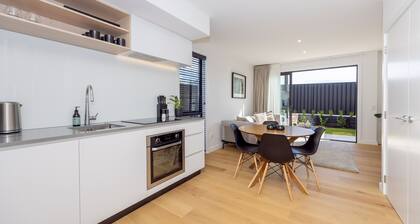 Luxury 3 Bedroom Wanaka Townhouse