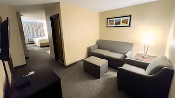Luxury Suite | Down duvets, pillow-top beds, individually decorated