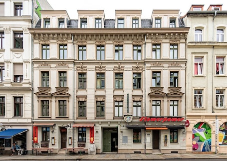 Fachada de la propiedad