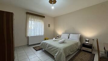 Family Villa | 3 bedrooms, free WiFi