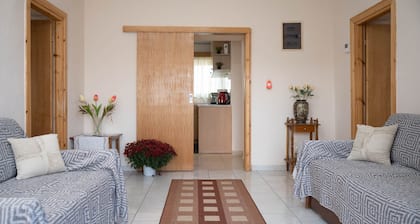 Garden Paradise in Megalochori Trikala