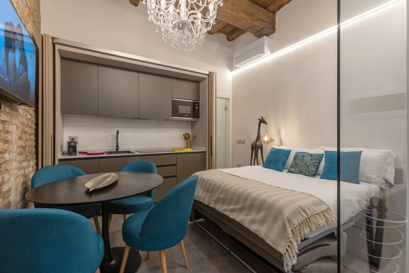 1 chambre, fer et planche à repasser, Wi-Fi