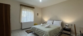 Garden Paradise in Megalochori Trikala