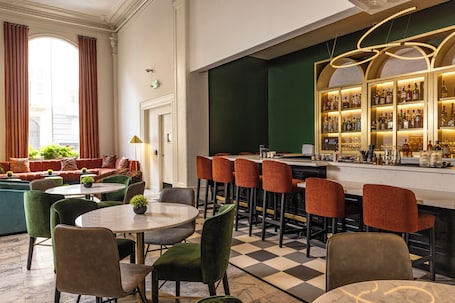 Bar (on property). Hotel Julian