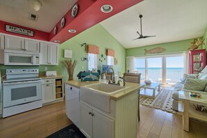 Interior - MillionDollarView-Oceanfront 1BR-Updated! (Salter Path)