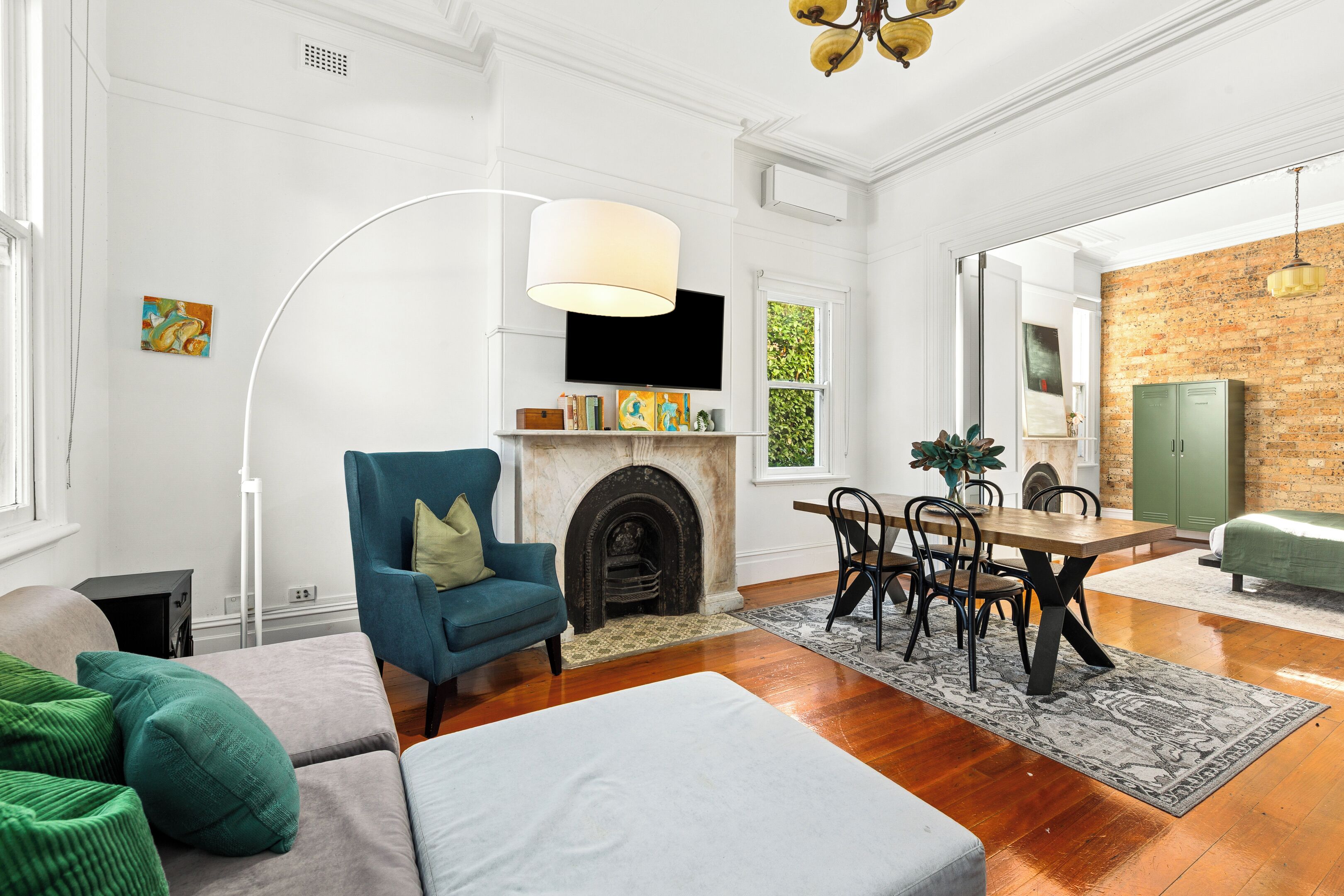 The Olive Heritage Charm With Contemporary Comfort - Strathfield