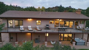 Talo (5 Bedrooms) | Sisätilat
