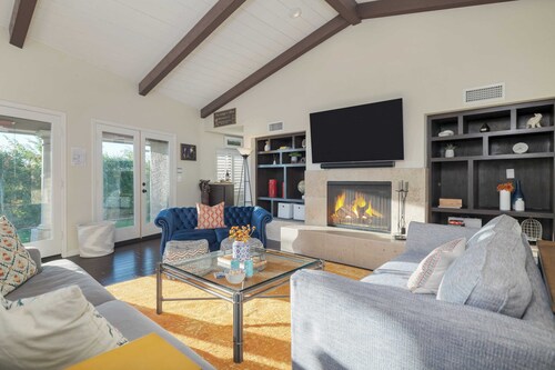 Sonoran Sunshine by Avantstay Pool, Putting Green, Bbq, Ping Pong, Pool Table! Entertainers Wonderland!