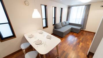 City Villa | In-room dining