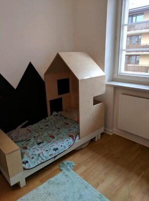 4 bedrooms