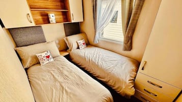 3 bedrooms, free WiFi, bed sheets