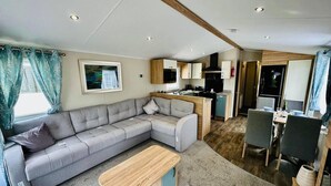 Chalet | Living area | Fireplace - Heaven Home at the Heart of Southeast Coast (Chichester)