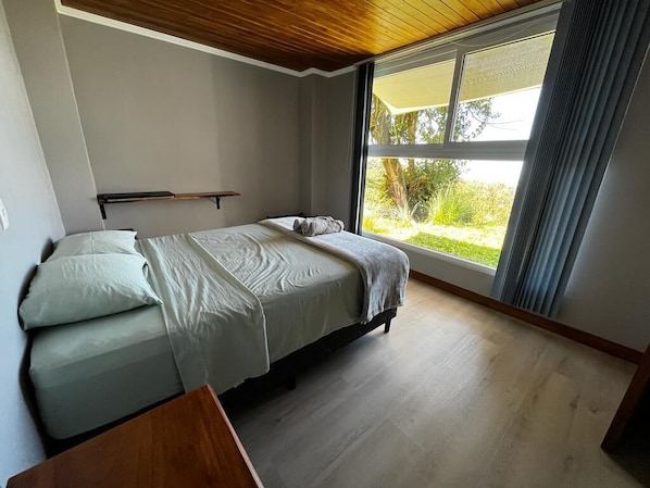2 chambres, coffres-forts dans les chambres, Wi-Fi gratuit
