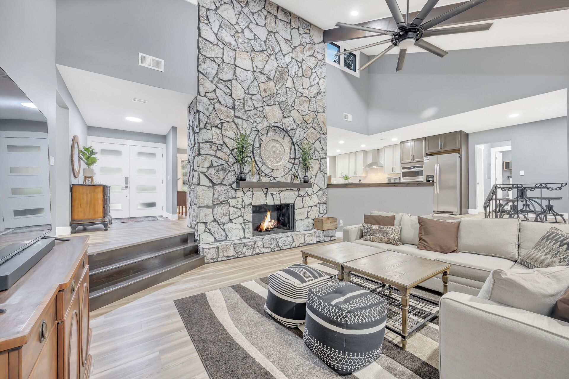 TV connectée, cheminée