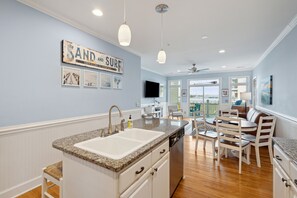 Interior - 20 Turtle Bay! 30 Night Minimum Stay - River View, Community Pool & Dock (Folly Beach)