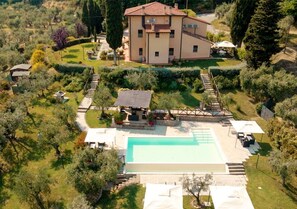Exterior - Lovely apartment for 6 people with pool, A/C, WIFI, TV and pets allowed, close to San Gimignano (Gambassi Terme)