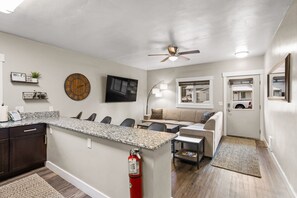 Living area - The Yellowstone Hideaway Unit B (West Yellowstone)