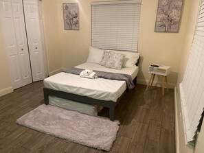 2 Schlafzimmer, Zimmersafe, WLAN, Bettwäsche