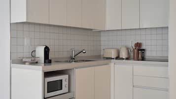 Apartment | Private kitchen | Espresso maker, coffee/tea maker, electric kettle