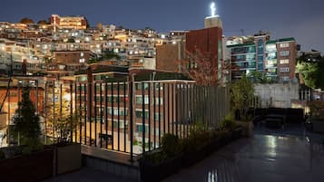 Apartment | Terrace/patio