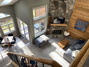 Smart TV - 7Springs Getaway - Swiss Mountain - Free Shuttle to Lodge (Champion)