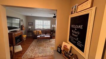 TV connectée, cheminée