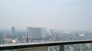 Deluxe Apartment, 2 Bedrooms | City view