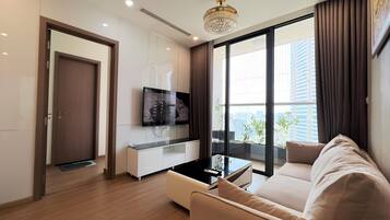 Deluxe Apartment, 2 Bedrooms | Living area