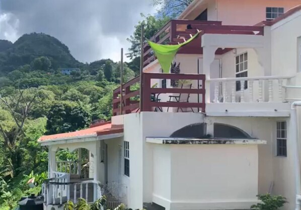 Enceinte de l’hébergement