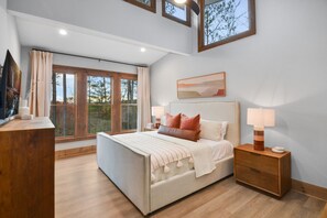 5 chambres, fer et planche à repasser, Wi-Fi gratuit, draps fournis