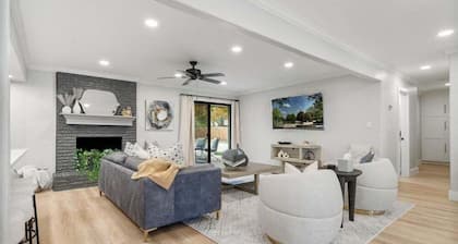 Sunny Escape Complete Reno W/Pool