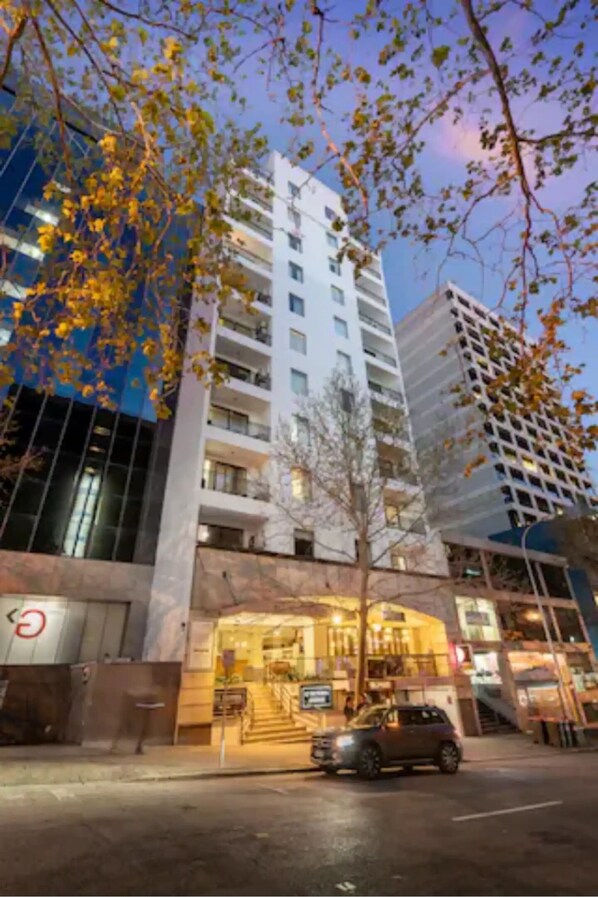 Exterior - Boutique property 407 Perth CBD Free HighSpeed Wi-Fi (Perth)