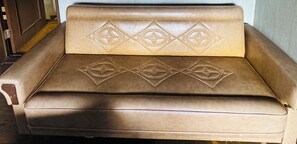 Business Double or Twin Room | Bed sheets