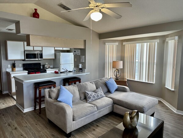 3 bedrooms - Grand Holiday 3BD Condo Near Disney Parks (Kissimmee)