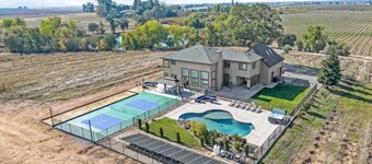 Luxury 4 Acre Estate - Pickleball, Pool, Game Room