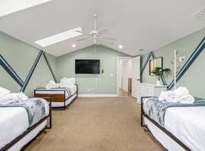 5 chambres, bureau, fer et planche à repasser, Wi-Fi