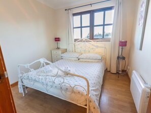2 bedrooms, Internet