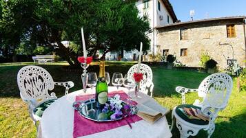 Ristorazione all'aperto