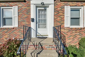 Exterior detail - Quaint Cedar Rapids Home, 4 Mi to Downtown! (Cedar Rapids)