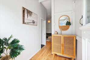 Interior - Tranquil 3-Bed Family Home with Spacious Backyard (Nundah)