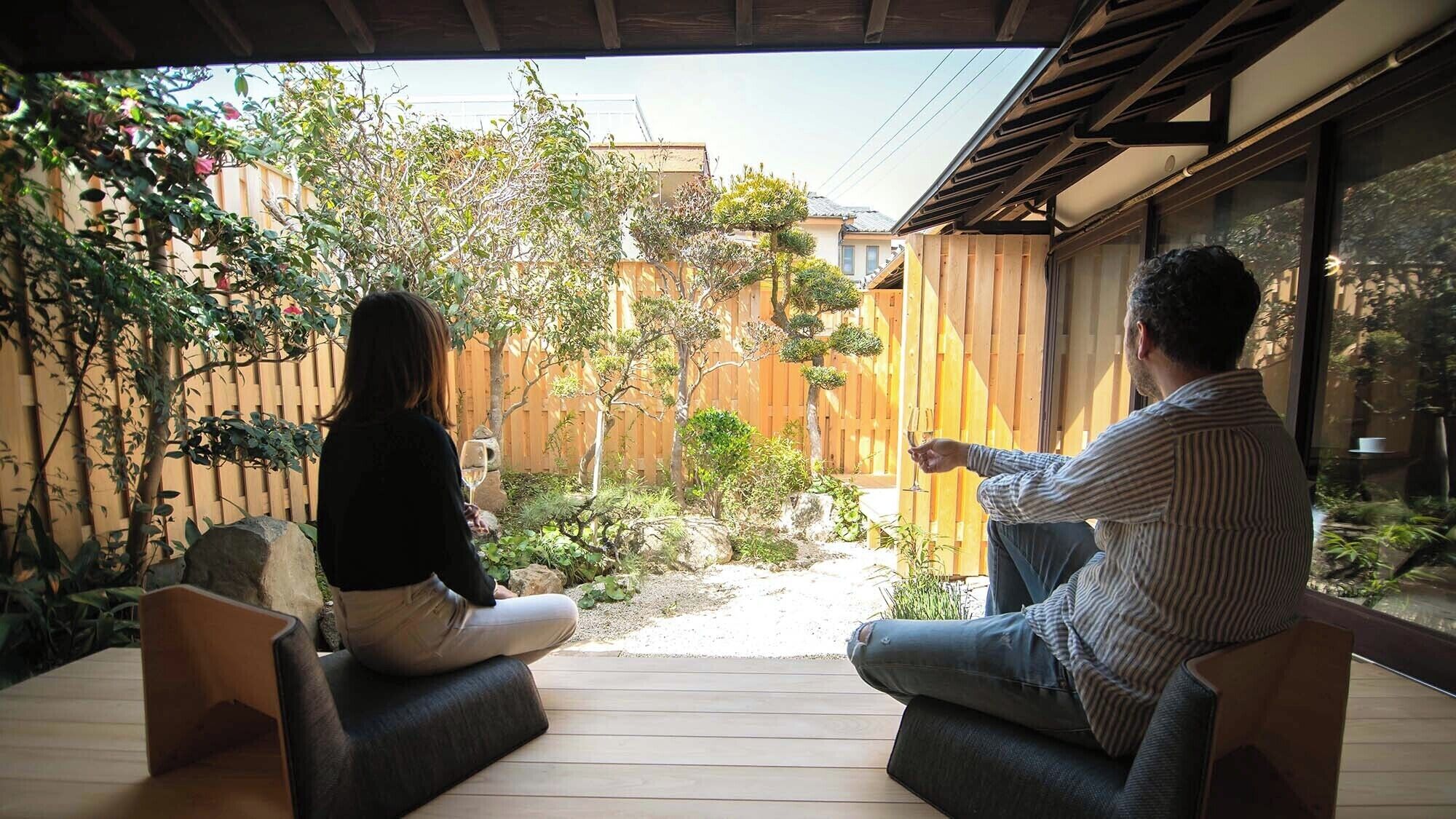 Escrivaninha, Wi-Fi de cortesia, roupa de cama