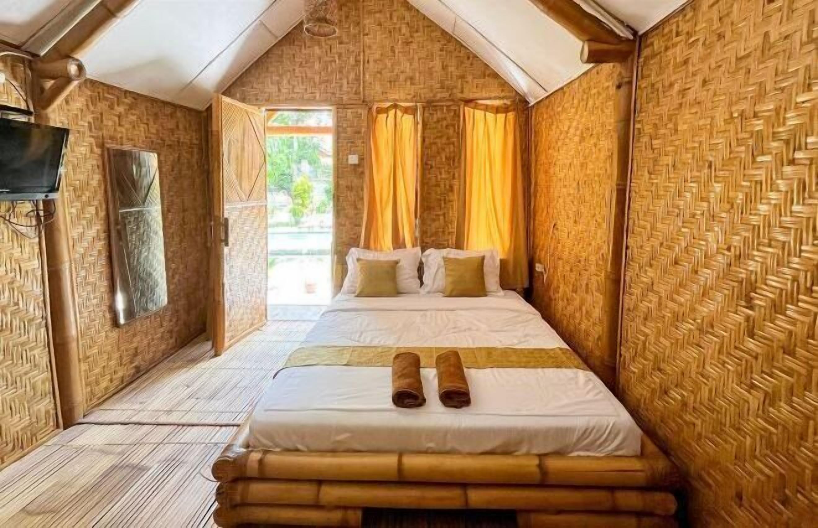 Wi-Fi gratis dan seprai linen