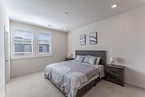 3 bedrooms, WiFi, bed sheets