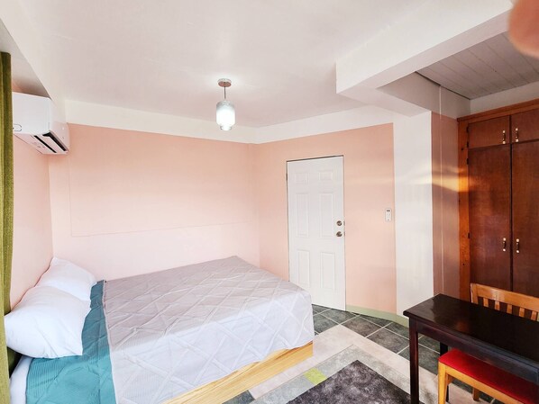2 bedrooms
